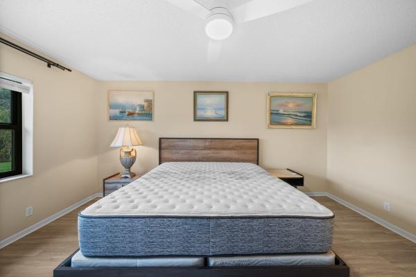The Palms Of Boca Lago, 21669 Tall Palm Cir #1B, Boca Raton, Florida 33433, image 2