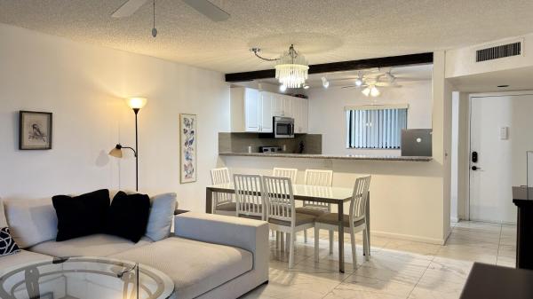 Aspen At Las Verdes, 5130 Las Verdes Cir #313, Delray Beach, Florida 33484, image 2