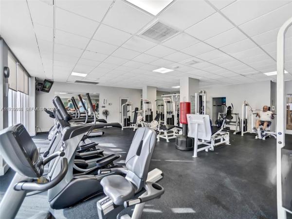 Parker Tower, 3140 S Ocean Dr #210, Hallandale Beach, Florida 33009, image 2