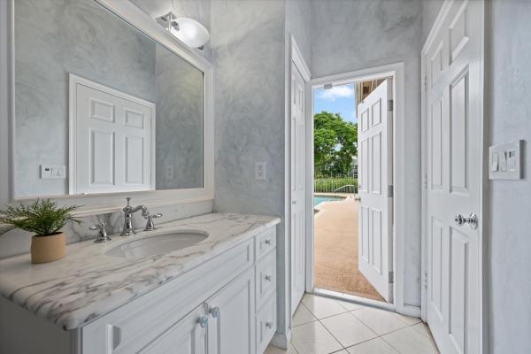 Binks Estates, 893 Forest Glen Ln, Wellington, Florida 33414, image 1