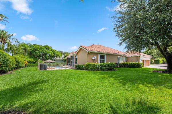 Binks Estates, 893 Forest Glen Ln, Wellington, Florida 33414, image 1