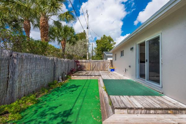 3482 48th Ln S, Lake Worth, Florida 33461, image 2