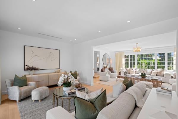 Allard, 257 Via Linda, Palm Beach, Florida 33480, image 3