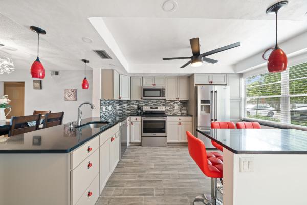 Antigua Village, 2504 Antigua Ter #O1, Coconut Creek, Florida 33066, image 2
