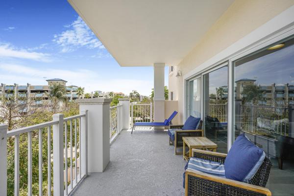 1931 NE 2nd St #301, Deerfield Beach, Florida 33441, image 1