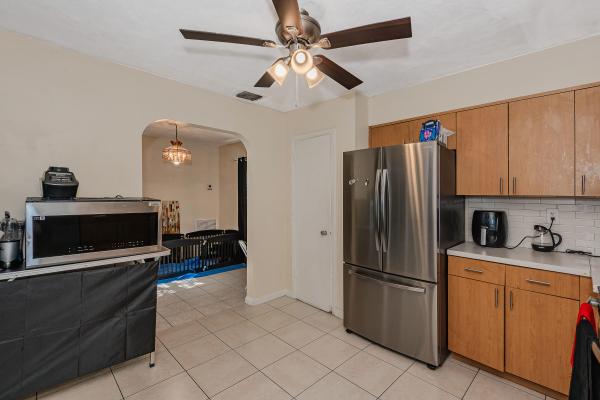 Oriole Estates, 3611 NW 40th Ct, Lauderdale Lakes, Florida 33309, image 3