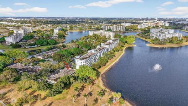 Fairways At Palm-Aire, 3200 N Course Ln #116, Pompano Beach, Florida 33069, image 1