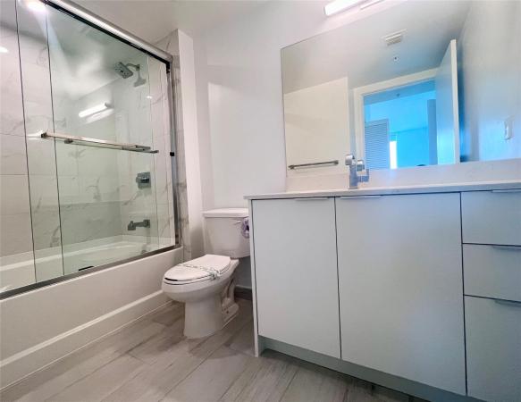 Sea View At Dania Beach, 601 E Dania Beach Blvd #615, Dania Beach, Florida 33004, image 1