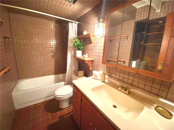 Alpine Woods, 8506 Old Country Mnr #213, Davie, Florida 33328, image 2