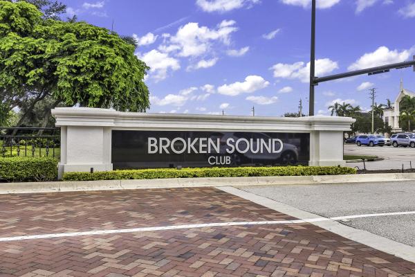 Laurel Pointe At Broken Sound Club, 2550 NW 52nd St, Boca Raton, Florida 33496, image 2
