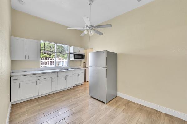 Dorsey Park, 526 NW 15th Way, Fort Lauderdale, Florida 33311, image 1