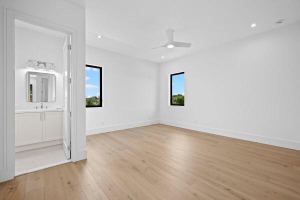 River Terrace, 325 W Riverside Dr, Jupiter, Florida 33469, image 3