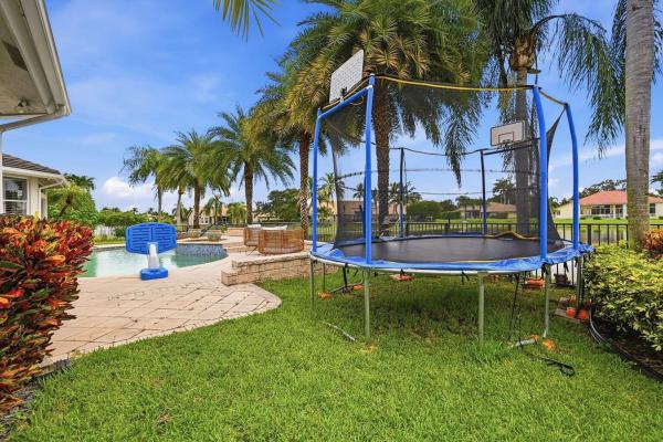 Kensington Glen, 5151 NW 109th Ter, Coral Springs, Florida 33076, image 3