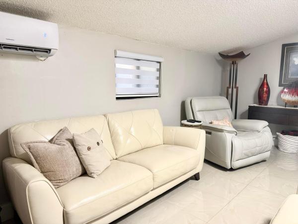 16101 SW 98th Ave, Unincorporated Dade County, Florida 33157, image 1