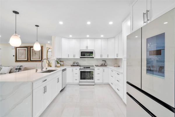 Maplewood Isles, 10209 Vestal Ct, Coral Springs, Florida 33071, image 3