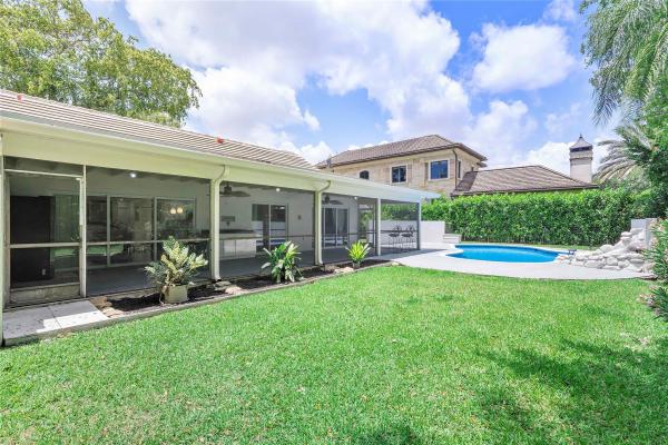 Maplewood Isles, 10209 Vestal Ct, Coral Springs, Florida 33071, image 2