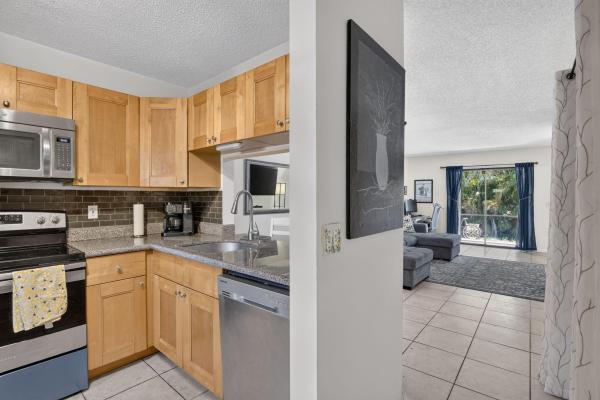 Sunrise Manor South, 2950 NW 109th Ter, Sunrise, Florida 33322, image 1