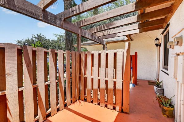 Sunrise Manor South, 2950 NW 109th Ter, Sunrise, Florida 33322, image 2