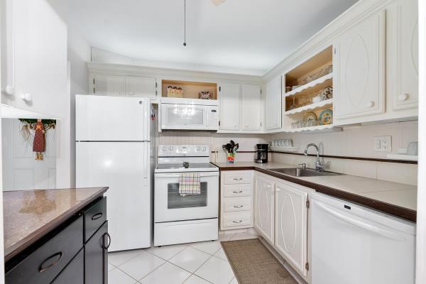 5661 SW 2nd Ct #201, Margate, Florida 33068, image 3