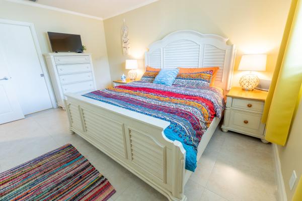 Heritage House, 3215 NE 15th St #203, Pompano Beach, Florida 33062, image 2