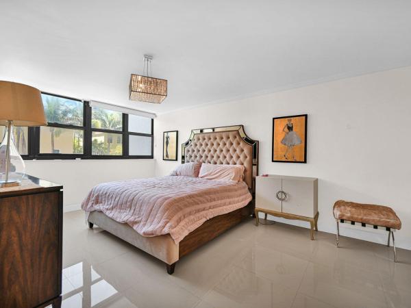 Avant Garde, 2049 S Ocean Dr #209, Hallandale Beach, Florida 33009, image 1