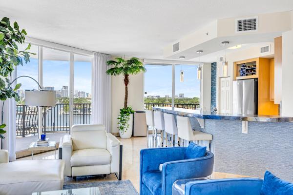 Jackson Tower Las Olas, 100 S Birch Rd #806B, Fort Lauderdale, Florida 33316, image 2