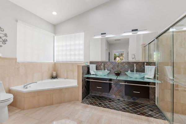 Bel Aire, 1081 Bel Aire Dr E, Pembroke Pines, Florida 33027, image 3