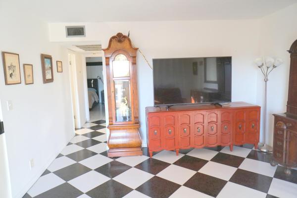 401 Southampton A, West Palm Beach, Florida 33417, image 1