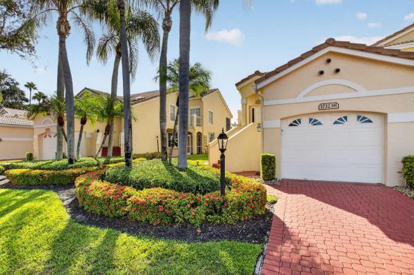 St Tropez Coach Homes, 17323 Boca Club Blvd #8, Boca Raton, Florida 33487, image 2