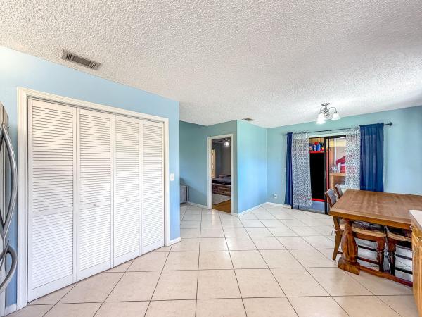 Tradewinds At Dos Lagos, 39 Via De Casas Norte, Boynton Beach, Florida 33426, image 2