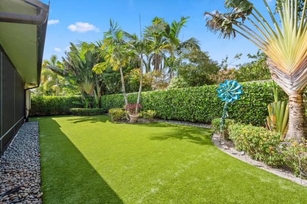 Saratoga Pointe, 2895 Farragut Ln, West Palm Beach, Florida 33409, image 3