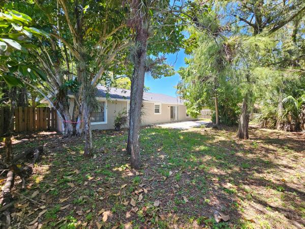 Sugar Pond Manor, 1878 Wisteria St, Wellington, Florida 33414, image 2