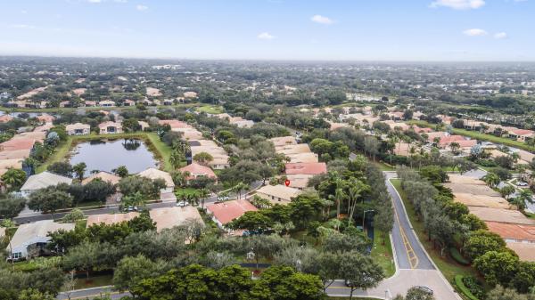Valencia Pointe, 6966 Great Falls Cir, Boynton Beach, Florida 33437, image 2