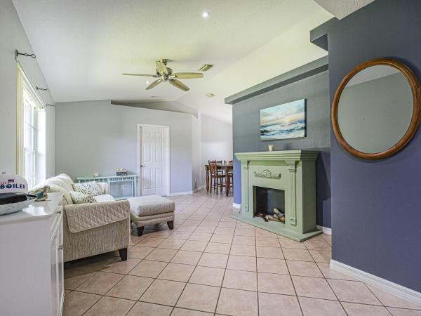 Lakewood Park, 6704 Hulda Dr, Fort Pierce, Florida 34951, image 2