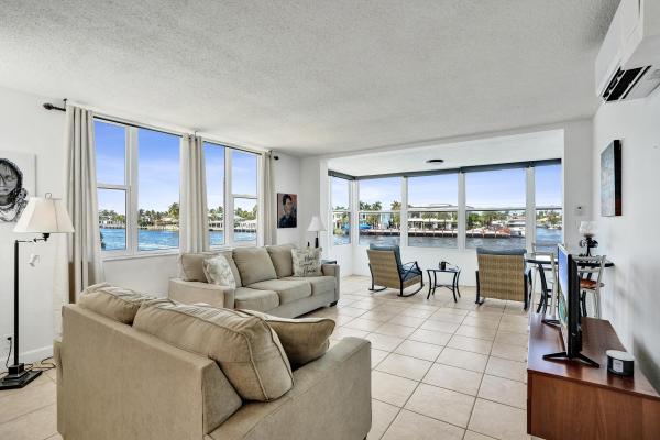Marine Terrace, 401 N Riverside Dr #201, Pompano Beach, Florida 33062, image 2