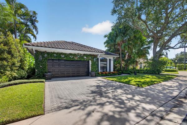 Regent's Place, 2185 Regents Blvd, West Palm Beach, Florida 33409, image 2