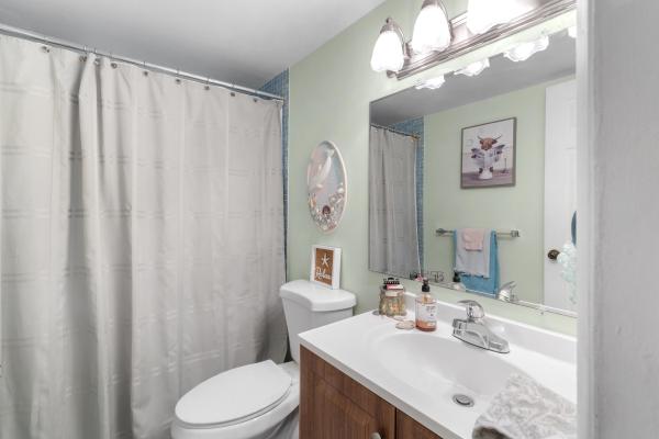 Lakeside Village, 750 Lori Dr #224, Palm Springs, Florida 33461, image 3