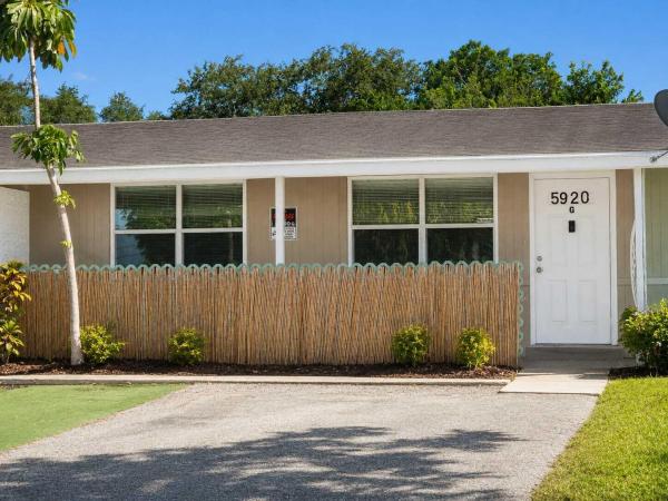 Sunrise Golf Village, 5920 NW 12th St #G, Sunrise, Florida 33313, image 1