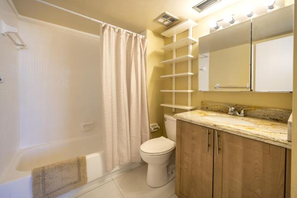 Coral Ridge East, 4501 NE 21st Ave #412, Fort Lauderdale, Florida 33308, image 1