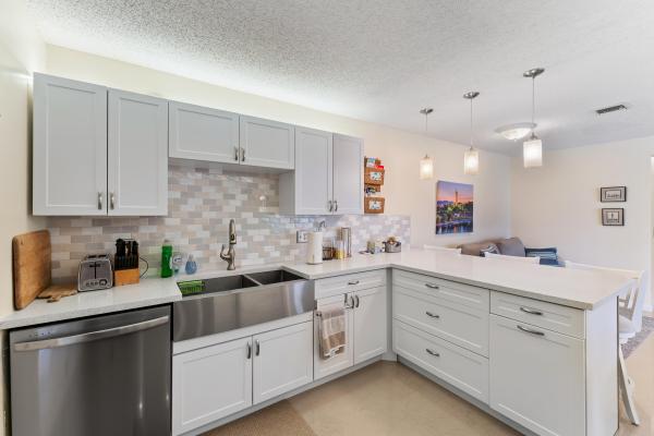 Villas On The Green, 717 S Us Highway 1 #803, Jupiter, Florida 33477, image 3