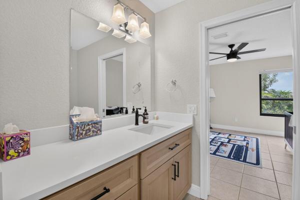 9292 Sabal Ridge Cir #C, Boca Raton, Florida 33428, image 2