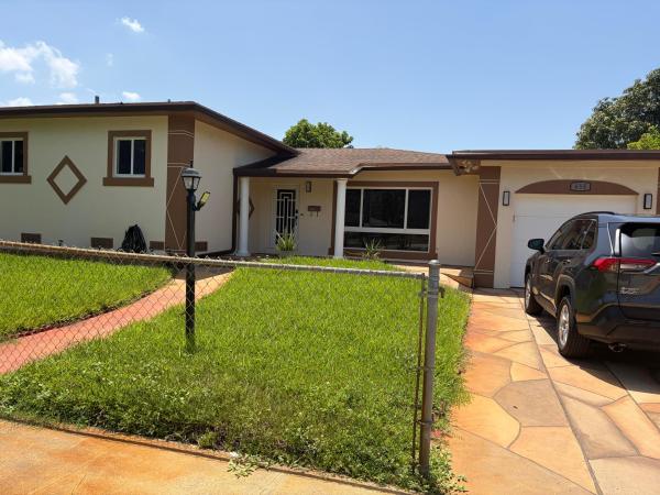 Melrose Park, 655 W Melrose Cir, Fort Lauderdale, Florida 33312, image 1