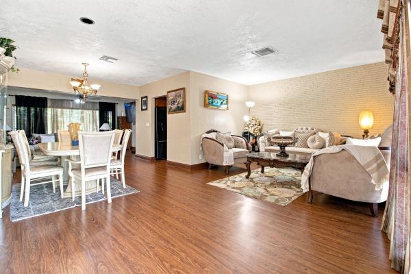 Melrose Park, 655 W Melrose Cir, Fort Lauderdale, Florida 33312, image 3
