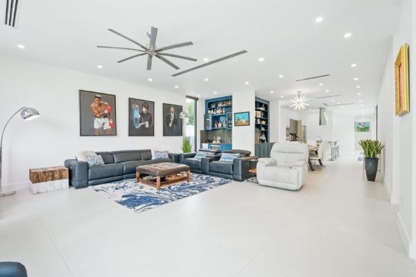 1845 NE 124th St, North Miami, Florida 33181, image 2