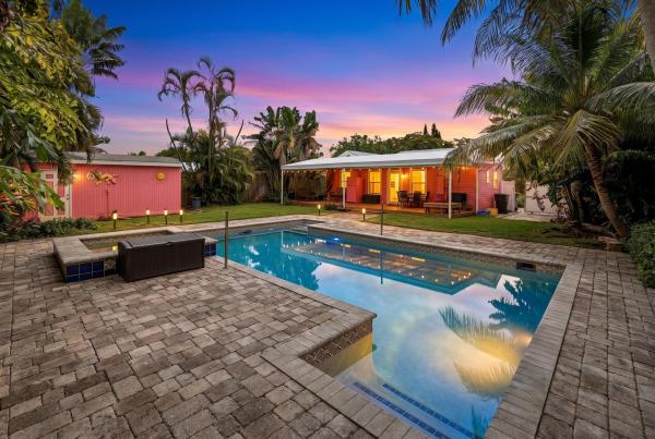Downtown Delray, 227 S Swinton Ave, Delray Beach, Florida 33444, image 1