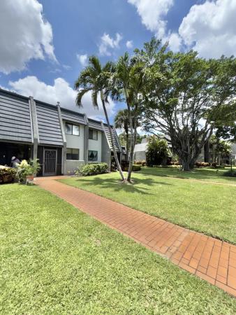 4807 Esedra Ct, Lake Worth, Florida 33467, image 2