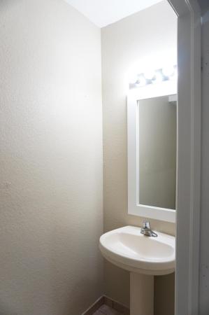 Marsh Harbour, 2026 Nassau Dr, Riviera Beach, Florida 33404, image 3