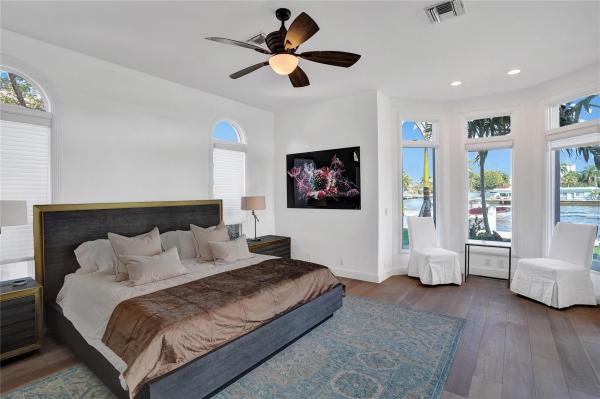 Pompano Shores, 2584 SE 12th St, Pompano Beach, Florida 33062, image 1