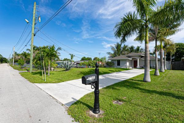 Royal Palm Estates, 5803 Lime Rd, West Palm Beach, Florida 33413, image 3