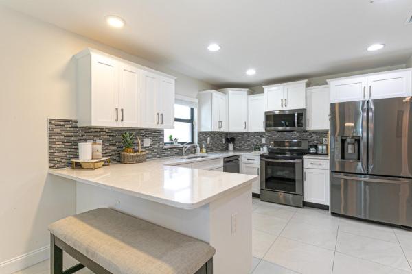 Royal Palm Estates, 5803 Lime Rd, West Palm Beach, Florida 33413, image 1